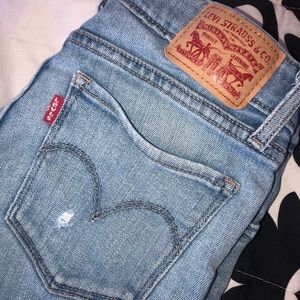 711 Skinny Levi’s Jeans